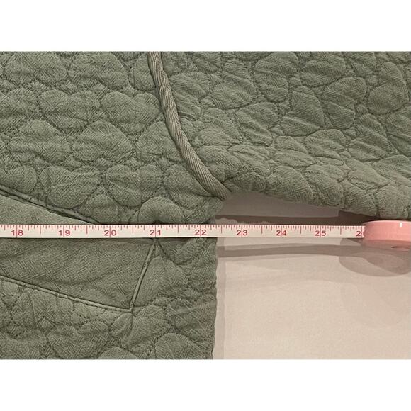 Blank NYC Sage Green Quilted Jacket Heart Pattern Drop Shoulder Relaxed Fit M - Picture 13 of 14
